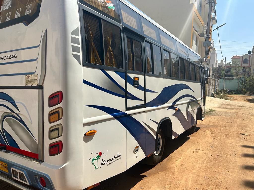 25 Seater Bus Side View